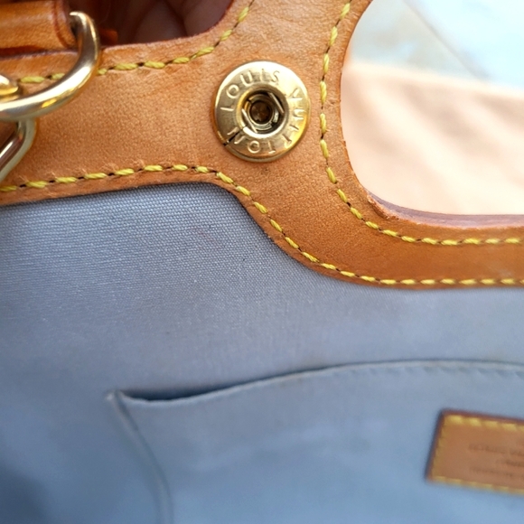 Louis Vuitton Vernis  2way  Roxbury Drive Yellow Satchel. - Picture 12 of 17